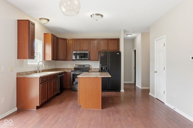 12446 Schoolhouse Road, Fishers, IN 46037