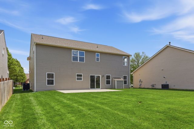 12446 Schoolhouse Road, Fishers, IN 46037