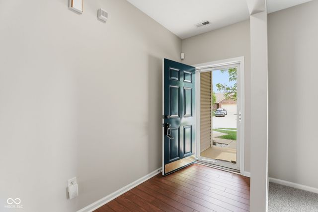 12446 Schoolhouse Road, Fishers, IN 46037
