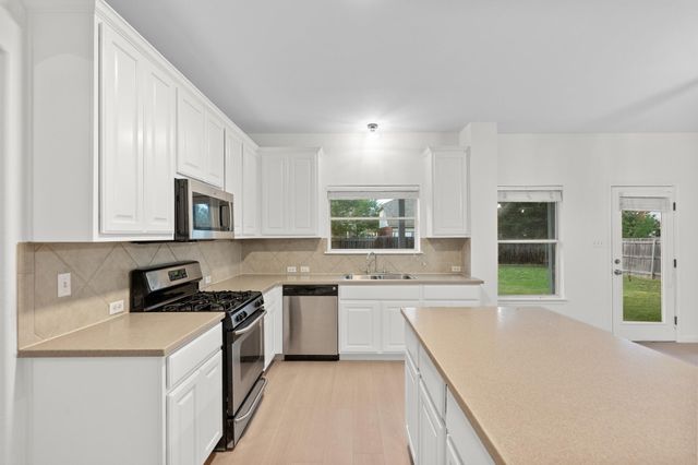 4312 Hidden Lake XING, Pflugerville, TX 78660