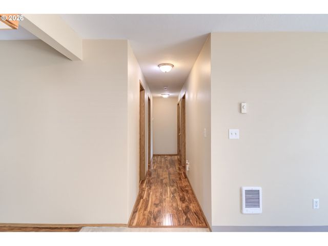 16911 Ne 20TH St, Vancouver, WA 98684