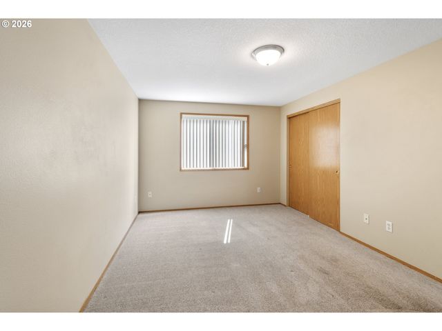 16911 Ne 20TH St, Vancouver, WA 98684