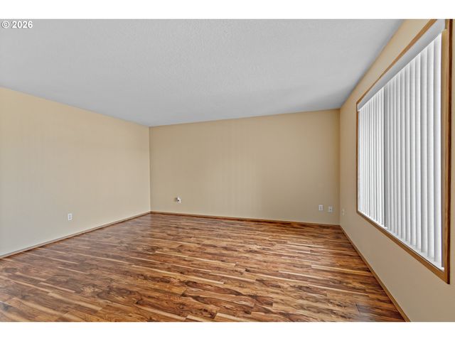 16911 Ne 20TH St, Vancouver, WA 98684