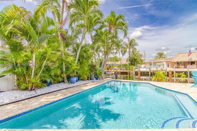 491 SE 10th Avenue, Pompano Beach, FL 33060