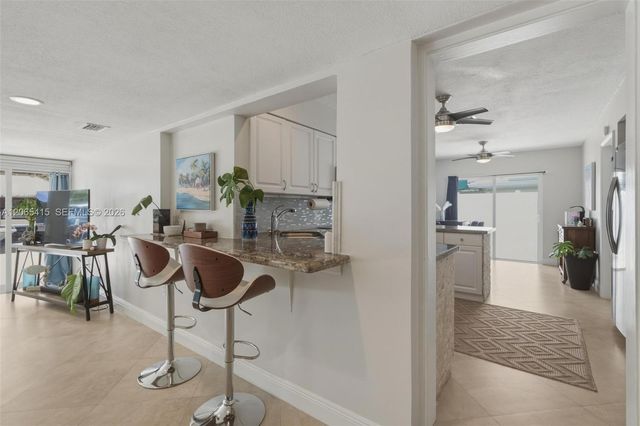 491 SE 10th Avenue, Pompano Beach, FL 33060