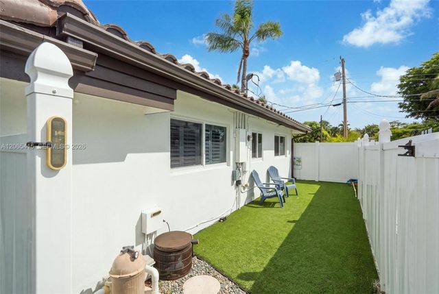 491 SE 10th Avenue, Pompano Beach, FL 33060