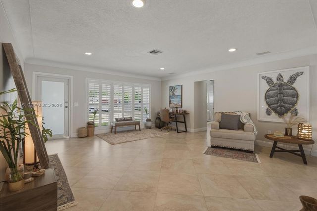 491 SE 10th Avenue, Pompano Beach, FL 33060