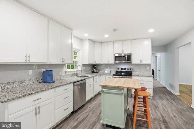 9021 TONYAS TER, Owings, MD 20736