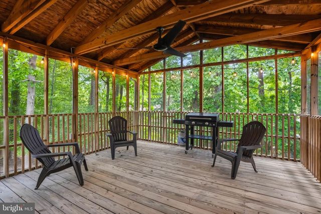 9021 TONYAS TER, Owings, MD 20736