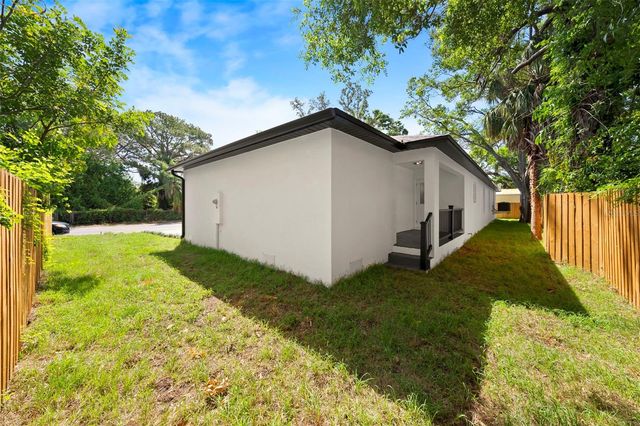 5062 80TH LANE N, St Petersburg, FL 33709