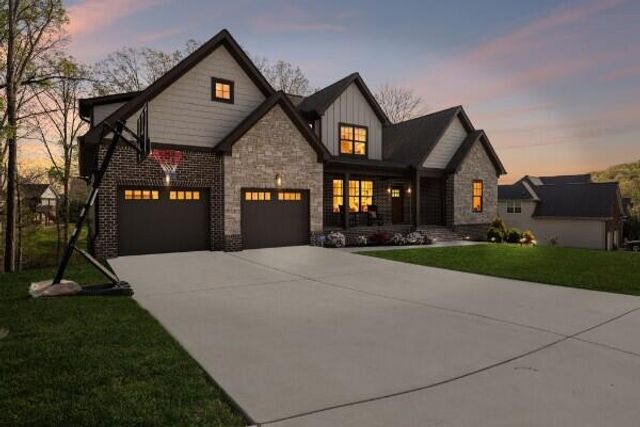 12356 Nee Cee Drive, Soddy Daisy, TN 37379