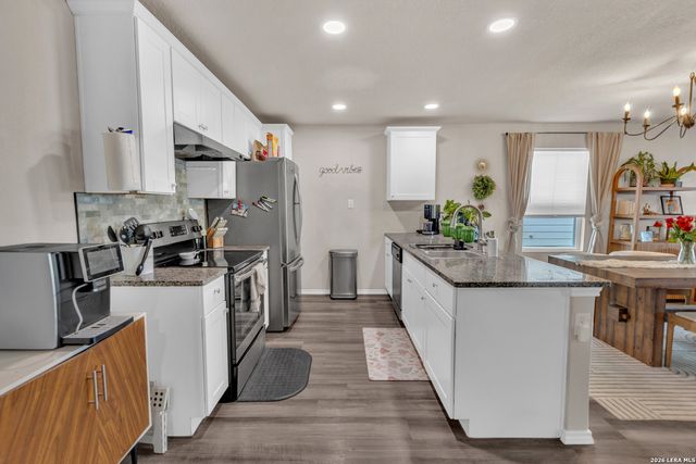 2471 Pechora Pipit, New Braunfels, TX 78130