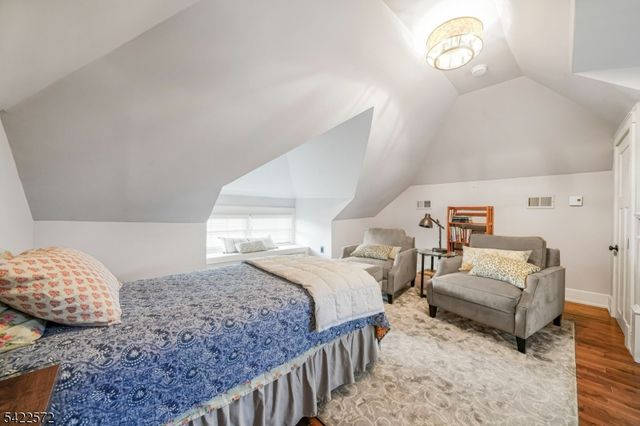 26 Daily St, Nutley Twp., NJ 07110