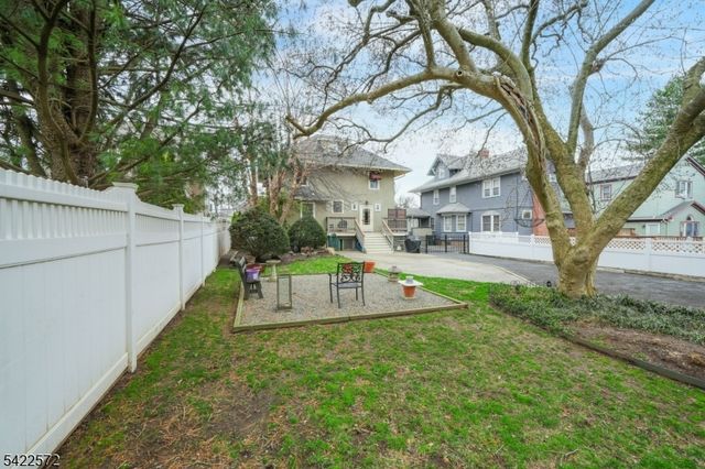 26 Daily St, Nutley Twp., NJ 07110