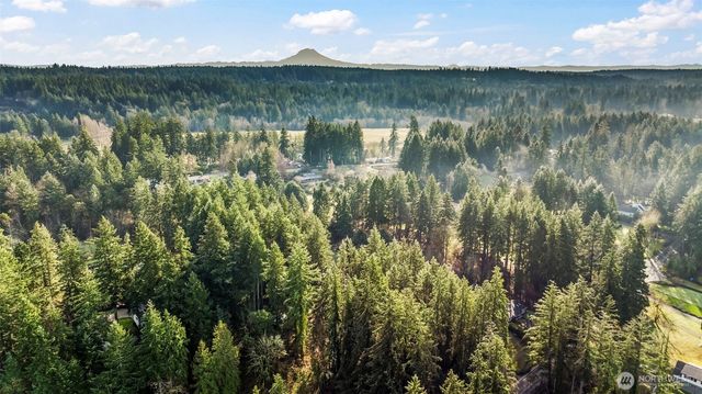 8617 86th Avenue NW, Gig Harbor, WA 98332