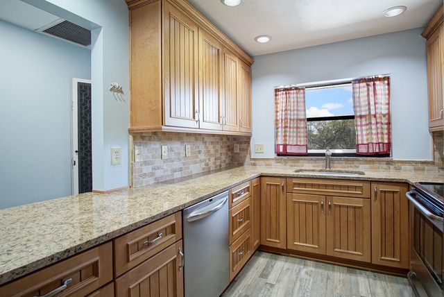 6041 SE Landing Way, Stuart, FL 34997