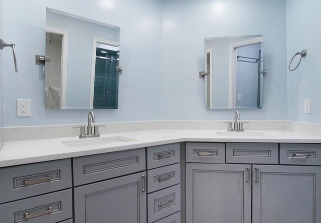 6041 SE Landing Way, Stuart, FL 34997