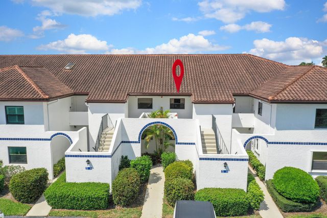 6041 SE Landing Way, Stuart, FL 34997