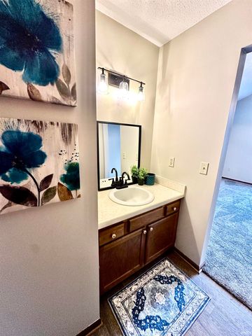 7130 Thamesford Drive, Fort Wayne, IN 46835