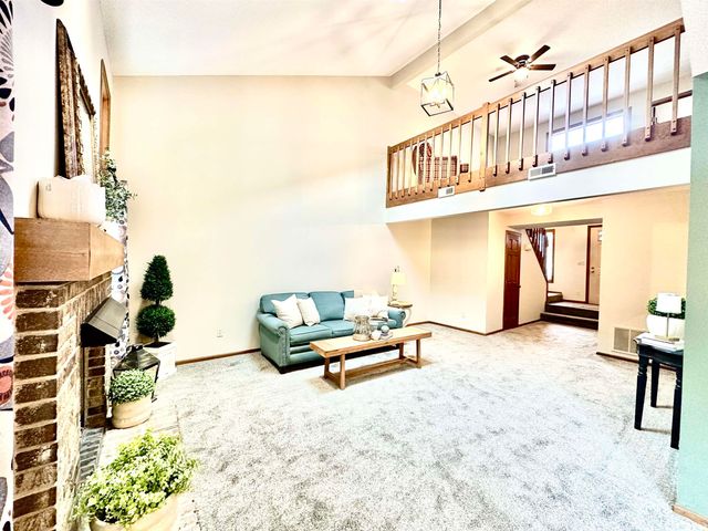 7130 Thamesford Drive, Fort Wayne, IN 46835