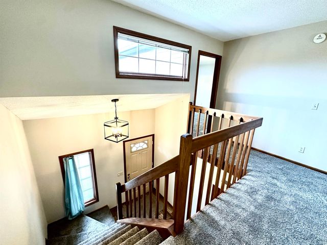 7130 Thamesford Drive, Fort Wayne, IN 46835