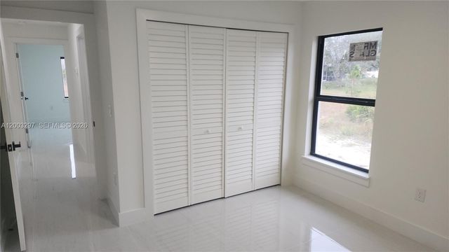 2615 40th ST W, Lehigh Acres, FL 33971