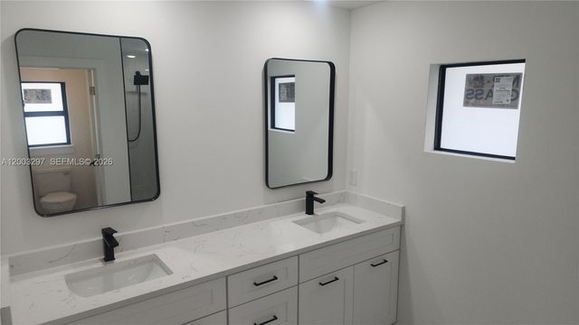 2615 40th ST W, Lehigh Acres, FL 33971