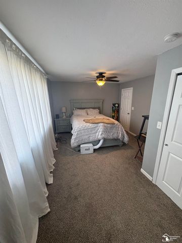 4341 S 8th Street, Luna Pier, MI 48157