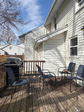 4341 S 8th Street, Luna Pier, MI 48157