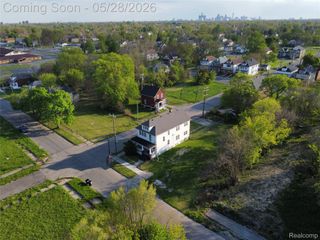 5303 Hurlbut Street, Detroit, MI 48213