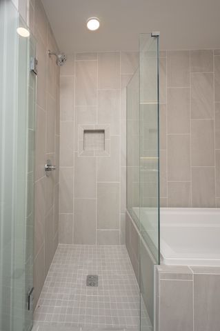 1212 Demonbreun St Apt 1710, Nashville, TN 37203