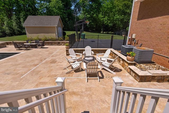 10507 OAKTON RIDGE CT, Oakton, VA 22124