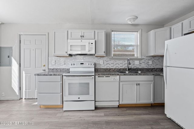 5659 ANSLEY Street, Jacksonville, FL 32211