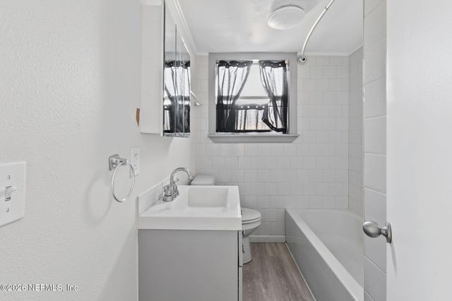 5659 ANSLEY Street, Jacksonville, FL 32211