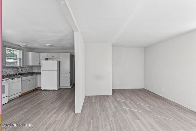 5659 ANSLEY Street, Jacksonville, FL 32211