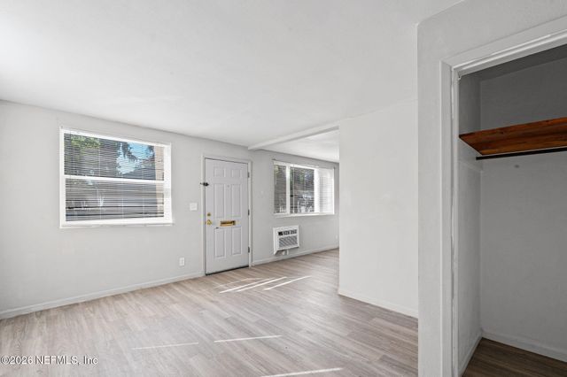 5659 ANSLEY Street, Jacksonville, FL 32211