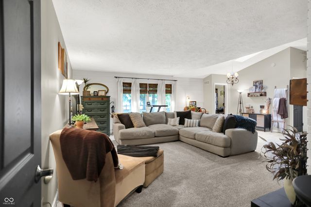 3610 Tara Court, Carmel, IN 46074