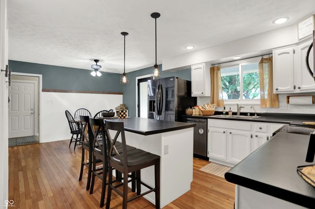 3610 Tara Court, Carmel, IN 46074