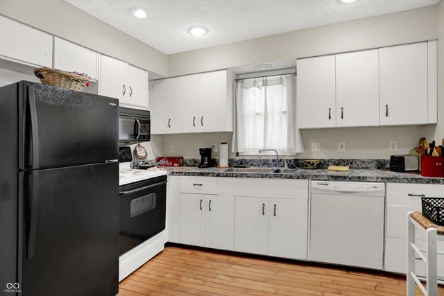 3610 Tara Court, Carmel, IN 46074