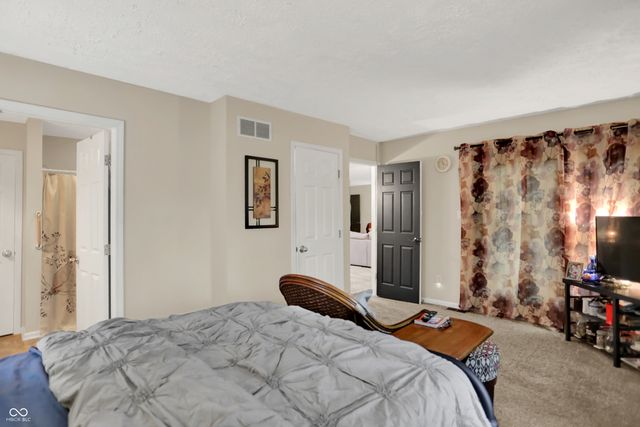 3610 Tara Court, Carmel, IN 46074