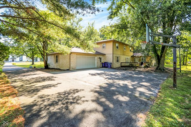 3610 Tara Court, Carmel, IN 46074