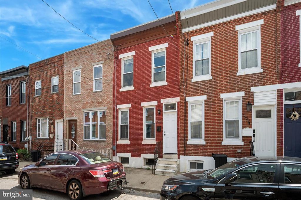 1926 PIERCE ST, Philadelphia, PA 19145