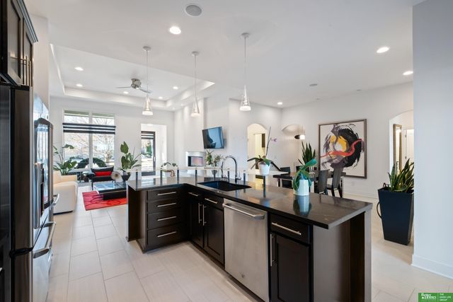 5811 N 159th Street, Omaha, NE 68116