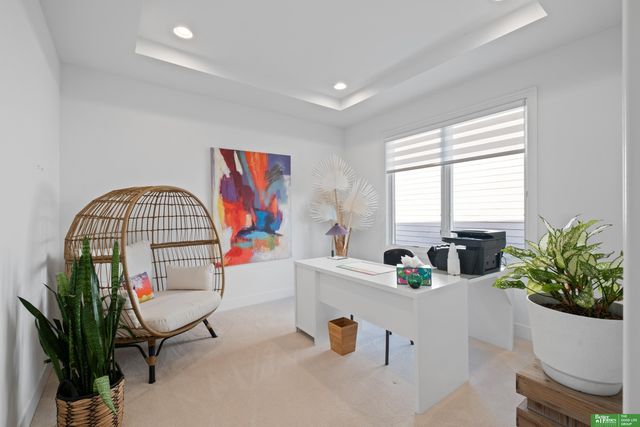 5811 N 159th Street, Omaha, NE 68116