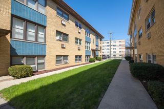 9211 S Cottage Grove Avenue 9-C2, Chicago, IL 60619