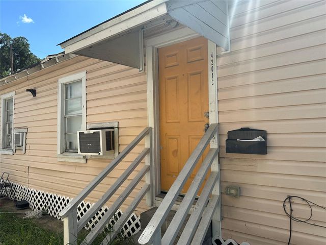 4201 Chapman Street C, Houston, TX 77009