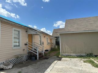 4201 Chapman Street C, Houston, TX 77009
