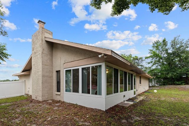 1943 DUPONT COURT, Deltona, FL 32725