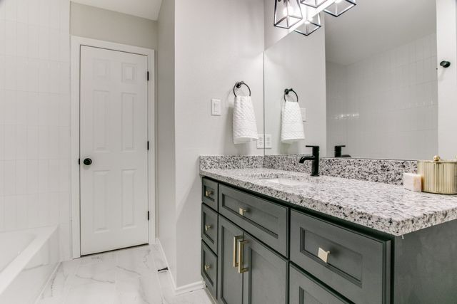 6606 Carriage Drive, Colleyville, TX 76034