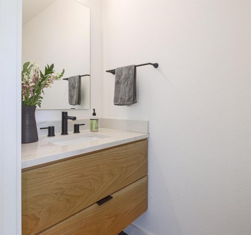 108 Chicon ST, Austin, TX 78702